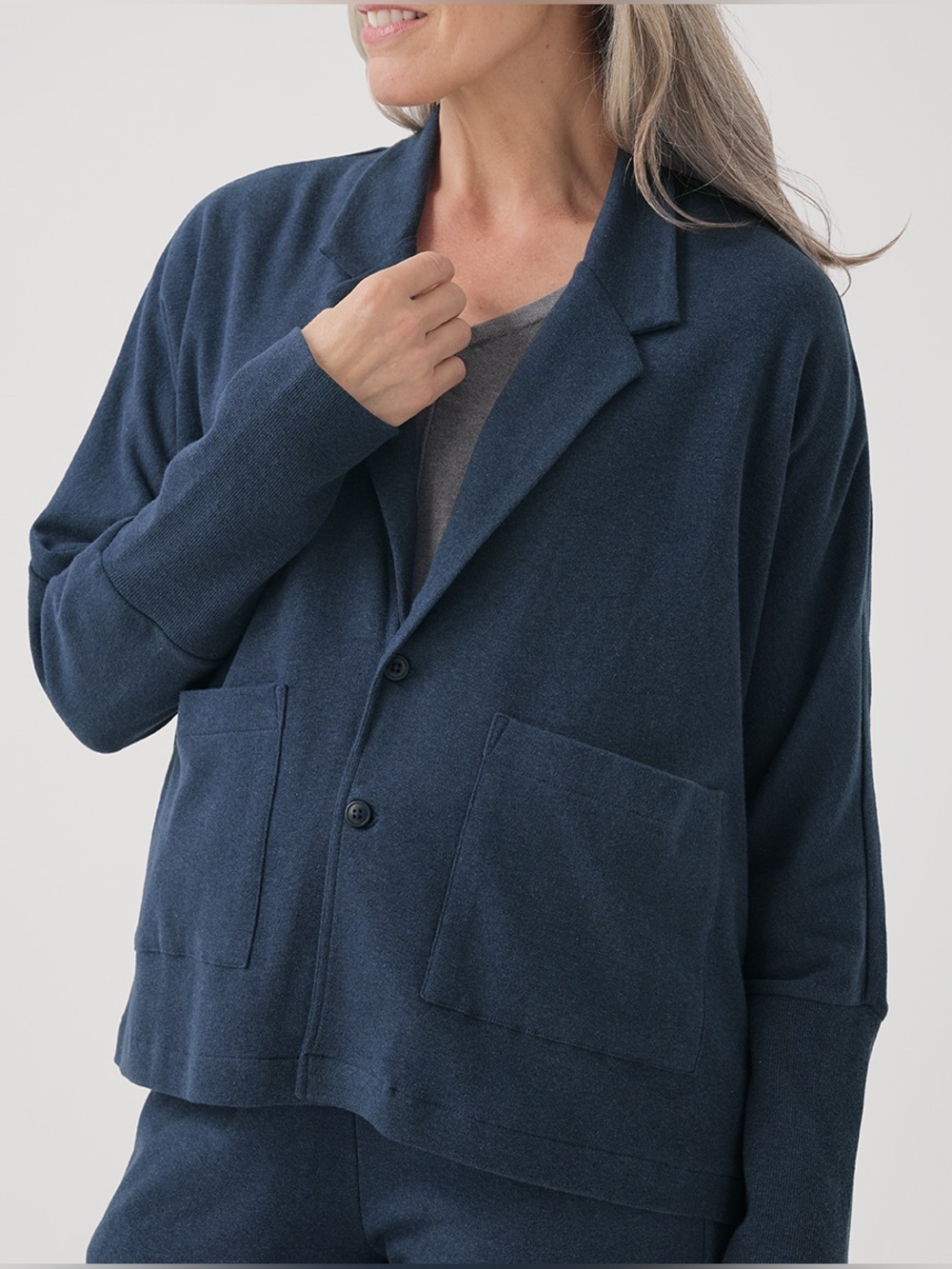 Pact Women’s Airplane Relaxed Blazer French Navy Heather XS Travel Double Knit - Picture 3 of 16